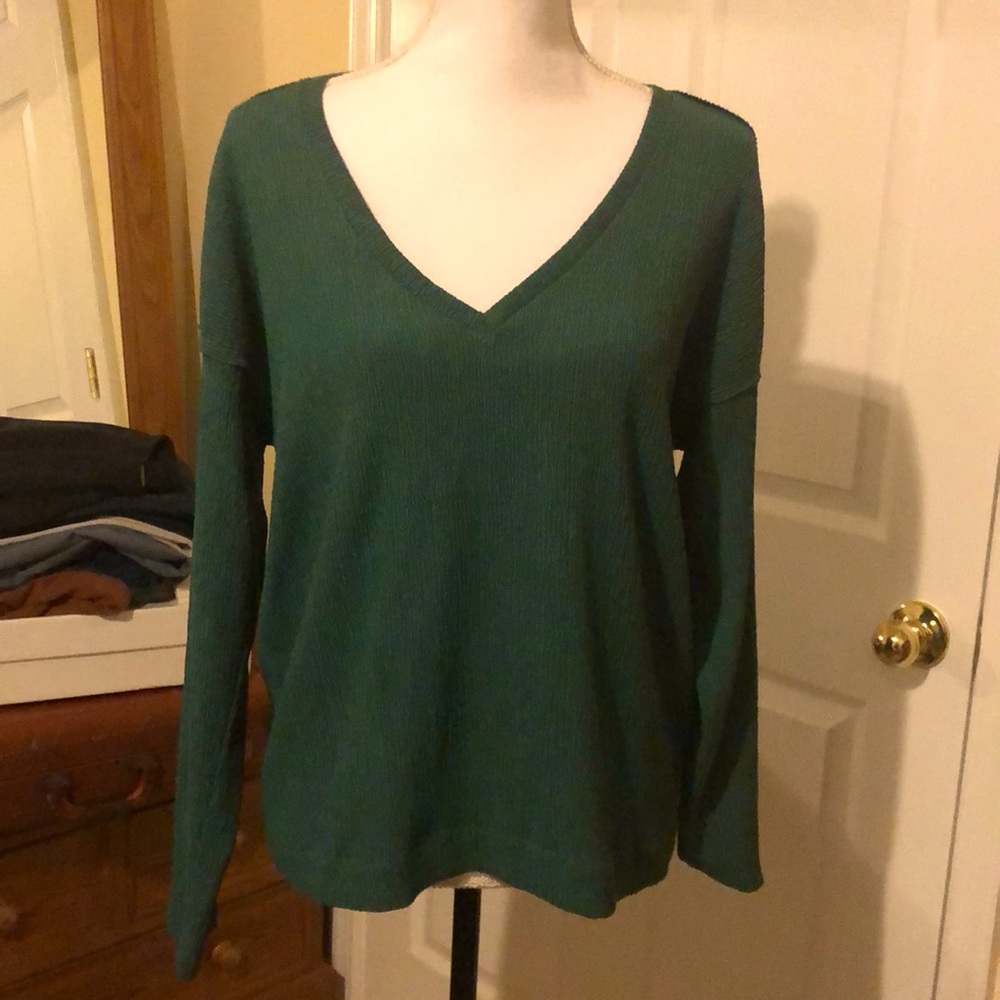 NWT stunning green tunic